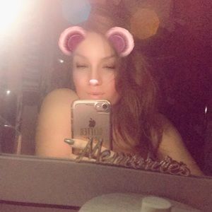 Meet your Posher, Mayra